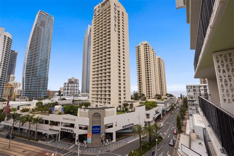 Novotel Surfers Paradise, Gold Coast to Palazzo Versace, Gold 